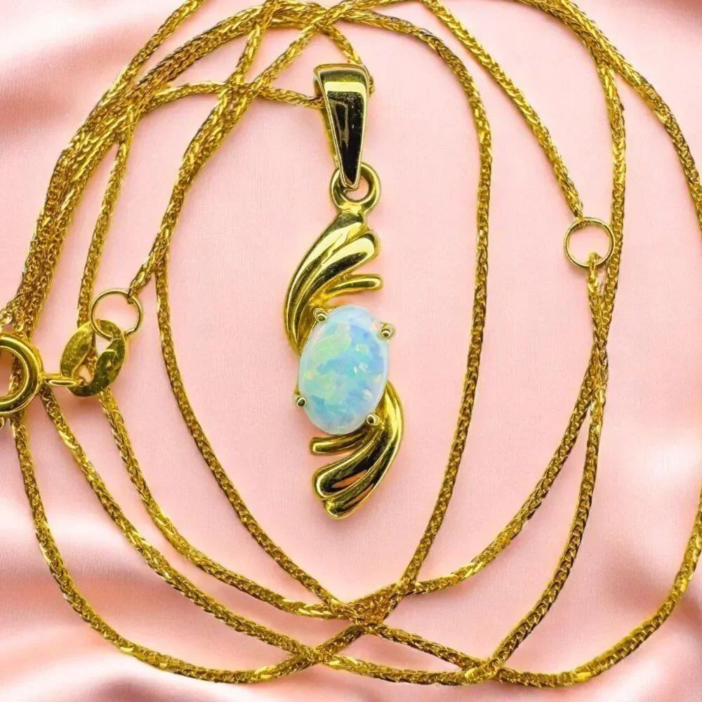 18K Yellow Gold -Natural Australian Opal Necklace -17"- White Boulder Opal -1.5g